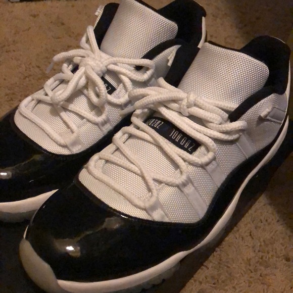 poshmark jordan 11